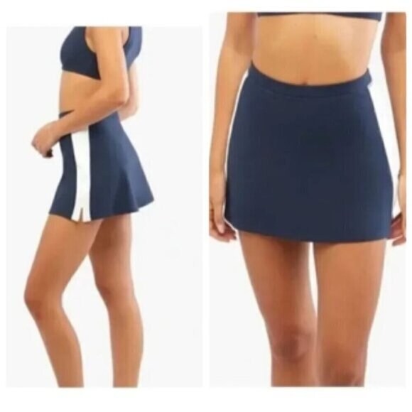 WeWoreWhat Revolve Active Tennis Skort MEDIUM in Solid Blue Navy Optic White - Picture 2 of 10
